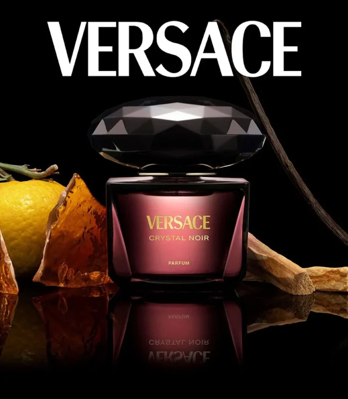 versace_crystal_noir_parfum_n_1024x1024@2x